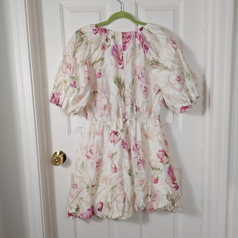 H&M Bubble Hem Floral Dress In Cream/Pink floral Size Small - Picture 7 of 13